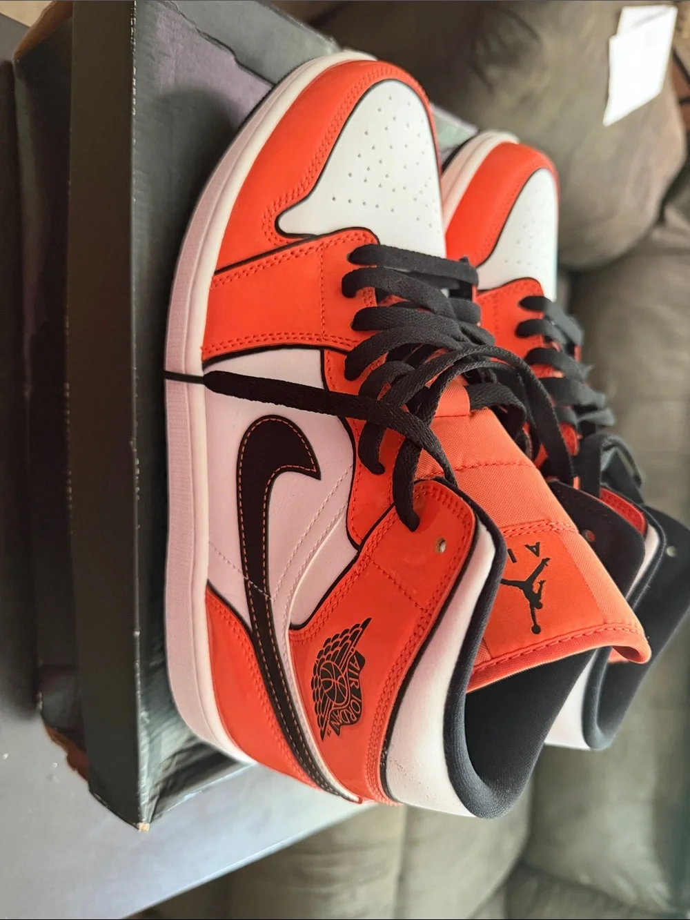 Retro Jordan 1 Orange